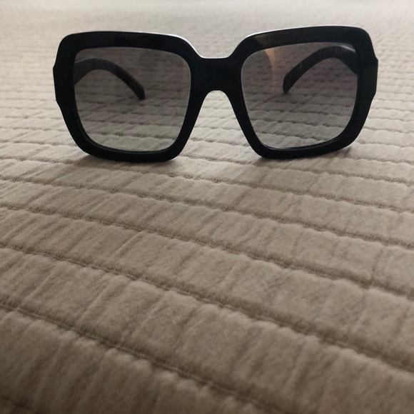 Prada Black Square-Frame Sunglasses - Picture 1 of 8